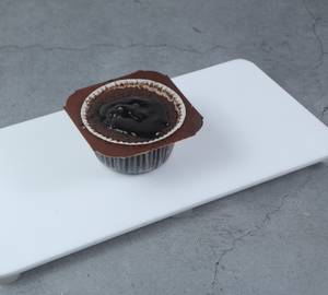 Lava Lava Cup Cake