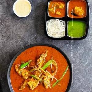 Sliced Fish in Red Curry