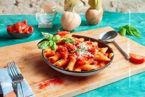 Veg Pomodoro Pasta
