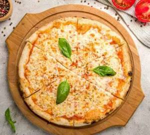 Margherita pizza