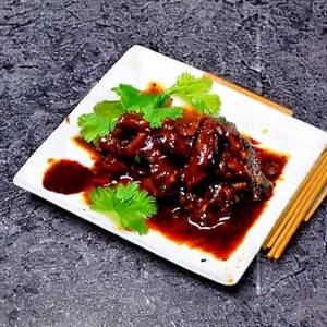 Shredded Lamb in Oyster Sauce