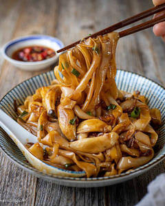 Chowmein Koithio(chicken)