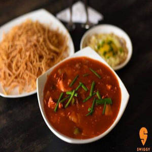 Dragon Chicken Chop Suey(crispy Noodles)
