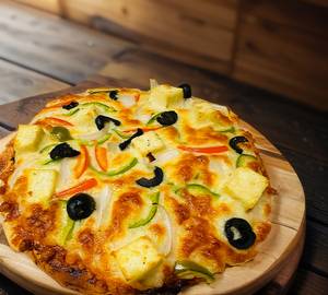 Deluxe veggie pizza
