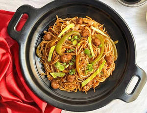 Chicken Chowmein Spicy(street Style))