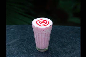 Strawberry Lassi