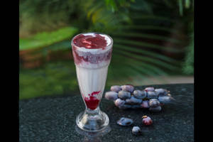 Snow White Milkshake