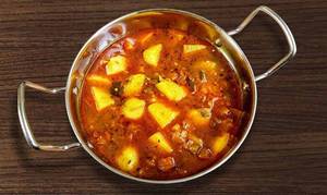 Tamatar Aaloo (Gravy)
