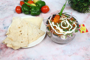 Tawa Chaap Gravy With 2 Rumali Roti