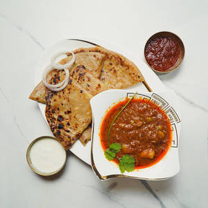 Aloo Paratha Combo