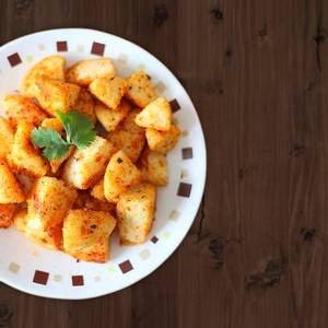 Podi idly 4Nos, with Sambar Chutni