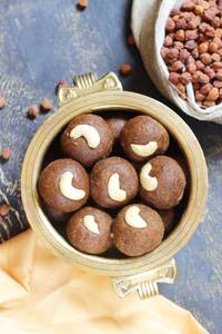 Chana Laddu