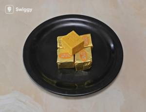 Dry Fruit Mango Bite