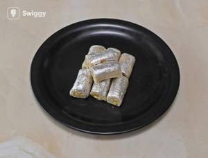 Kaju Roll