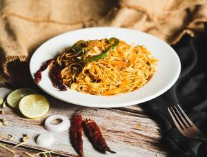 Veg Schezwan Noodles