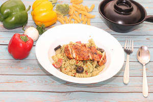 Creamy Pesto Pasta