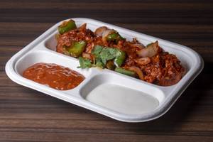 Akkha Paneer Dragon Momos [8pcs]