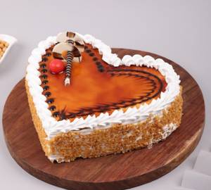 Butterscotch Heart Shape Cake 500grams