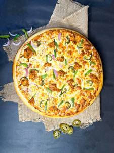 Butter Chicken Pizza