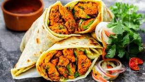Chicken Tikka Egg Roll