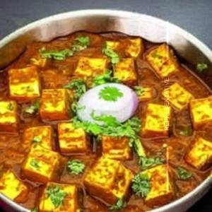 Matar Paneer