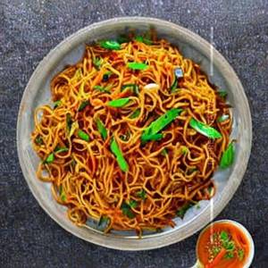 Veg hakka noodles