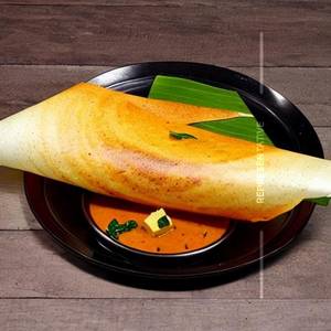 Butter masala dosa