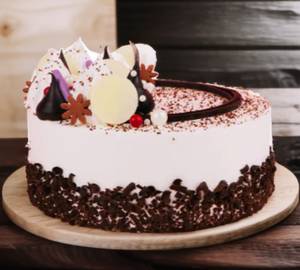 Black forest fantasy cake
