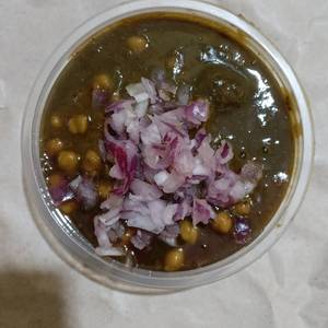 Aloo Tikki With Chole