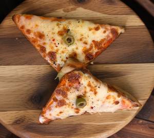 Chicken Pizza Sandwich 