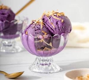 Blackcurrant ice creams