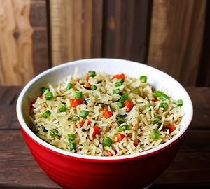 Veg fried rice                                                                                         