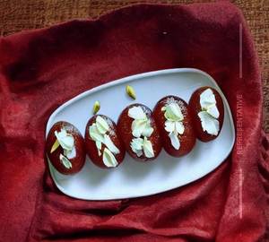 Cream Kalajamun (Per Pc)