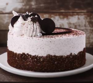 Cream Oreo Temptation Cake