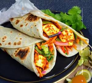 Peri peri paneer wrap