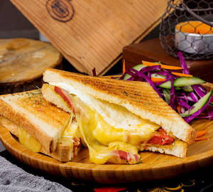 American Style Grilled Cheese Sandwich