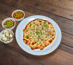 Chole Pyaaj Kulche