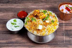 Kaju Paneer Biryani