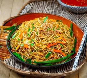 Singapore Veg Noodles