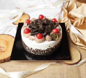 Black Forest Cake (Half kg)