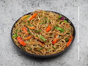 Brown Garlic Veg Noodles