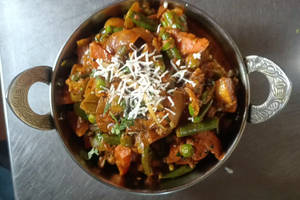 Mix veg  with  3 roti