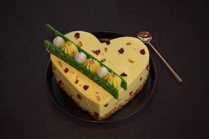 Rasmalai Heart Cake [Pure Eggless Cake]