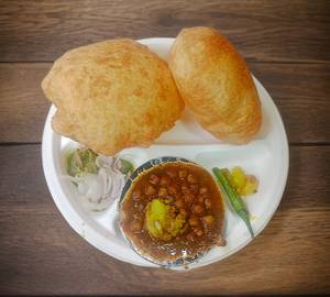 Chole Puri [2. Puri]