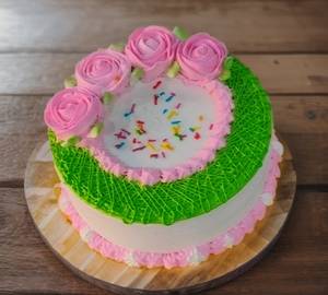 Strawberry Starlight Cake