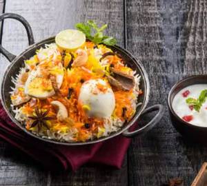 Kolkata dum biryani [egg] (Half)
