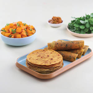 Thepla 3Pc + Suki Bhaji [150Gm] + Dahi