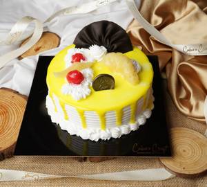 Pineapple Cake Half Kg