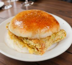 Butter omlet [2 Eggs]