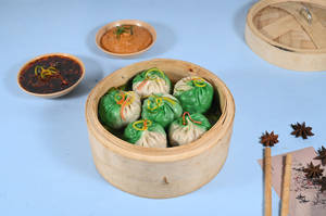 Veg Steamed Momo / Dumplings